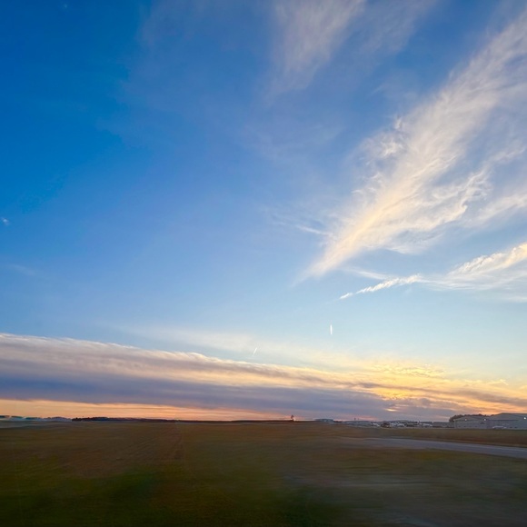 Meet your Posher, Edward - Picture 2 of 2